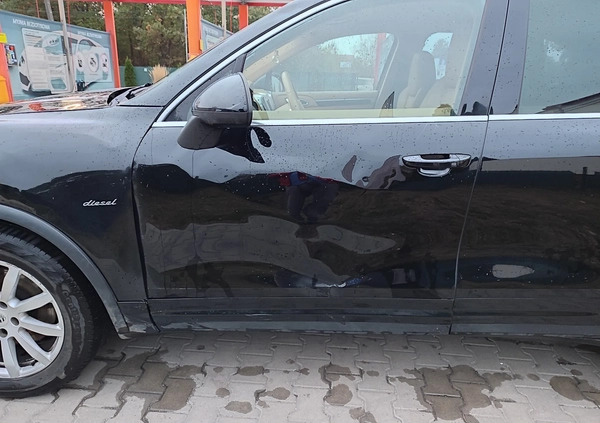 Porsche Cayenne cena 62000 przebieg: 283000, rok produkcji 2011 z Warszawa małe 121